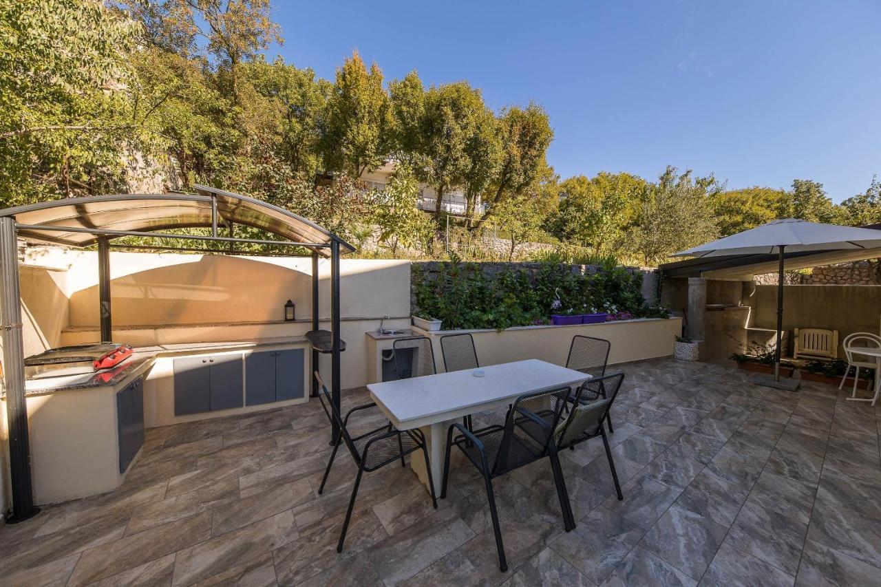 Family Friendly Apartments With A Swimming Pool Dramalj, Crikvenica - 5594 Zewnętrze zdjęcie