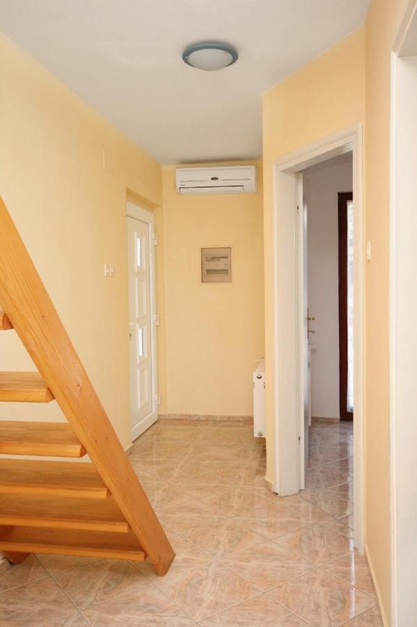 Family Friendly Apartments With A Swimming Pool Dramalj, Crikvenica - 5594 Zewnętrze zdjęcie